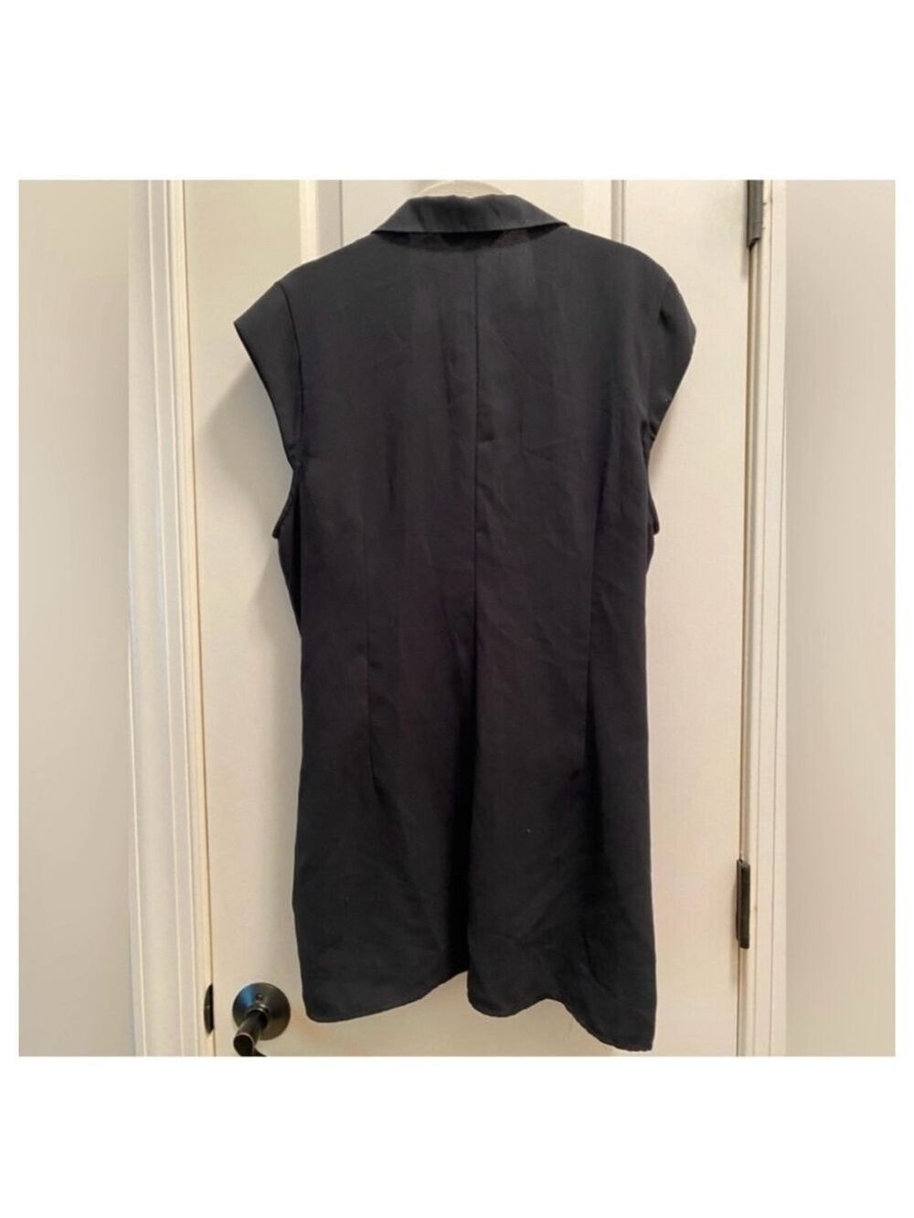 Cabi Origami Black Faux Wrap Sleeveless Tunic Top Size Large - Picture 4 of 8